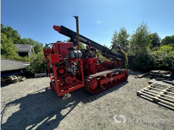  Borrigg Klemm KR806D - Drilling machine