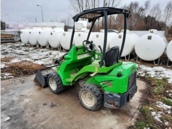 Compact loader Avant 420: picture 1