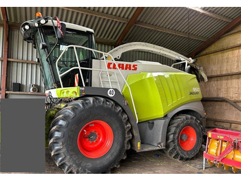 Forage harvester CLAAS Jaguar 940