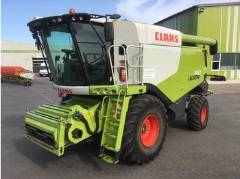Combine harvester CLAAS Lexion 660: picture 1
