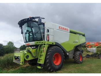 Combine harvester CLAAS Lexion 750