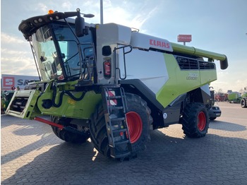Combine harvester CLAAS Lexion 7600: picture 1