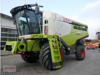Combine harvester CLAAS lexion 740: picture 1