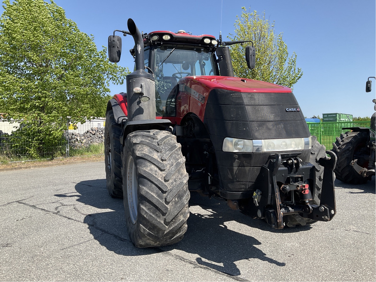 Farm tractor Case IH CVX 310: picture 6