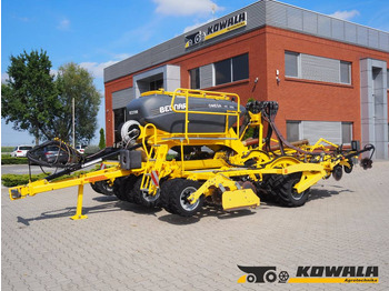 Bednar OMEGA OO 4000L - Combine seed drill