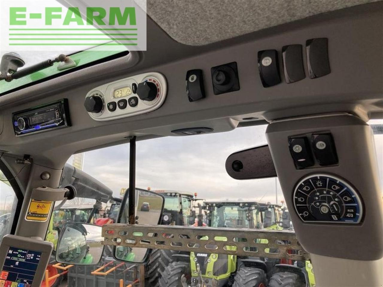 Farm tractor Deutz-Fahr agrotron 7250 ttv: picture 26