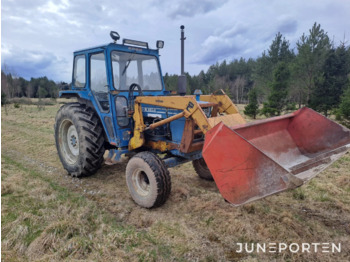 Farm tractor Ford 5600 med lastare: picture 1