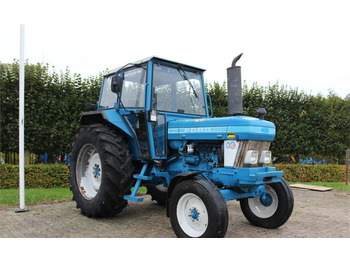 Farm tractor FORD