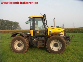 Farm tractor JCB 2125: picture 1