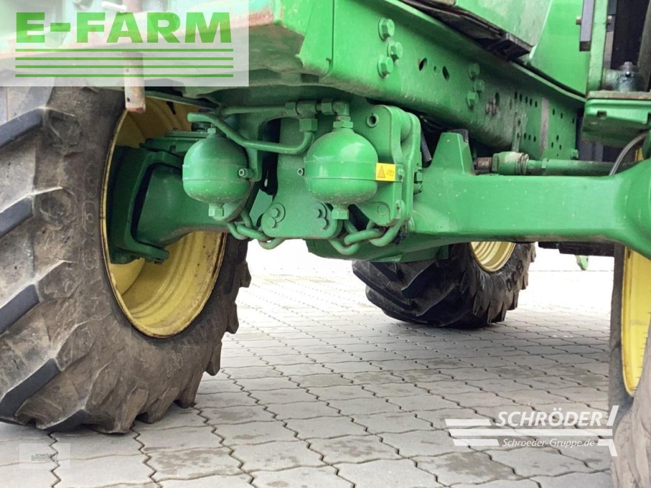 Farm tractor John Deere 6170 r: picture 6