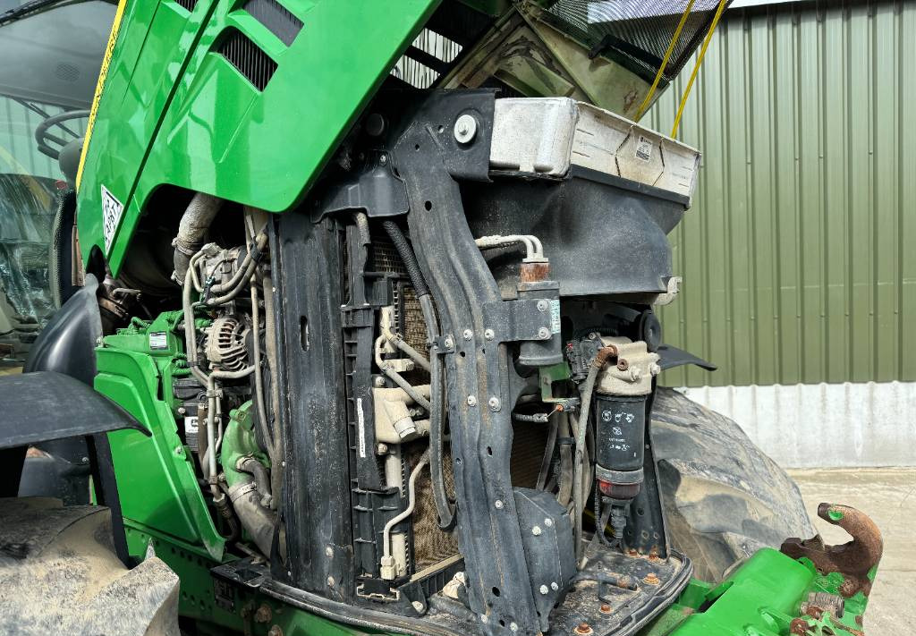 Farm tractor John Deere 6215 R AutoPower: picture 21