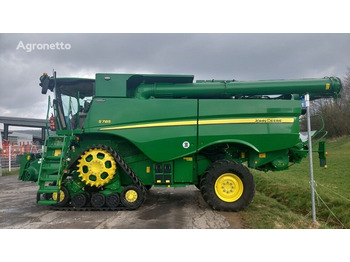 John Deere S785 - Combine harvester: picture 1