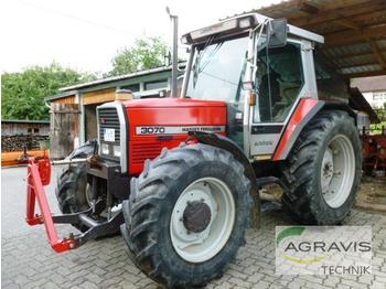 Farm tractor Massey Ferguson 3070 A: picture 1