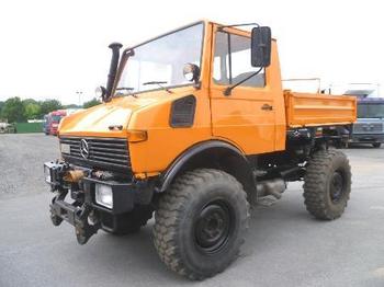 Agricultural machinery Mercedes-Benz U 1000 ( 424 ), LANDW. AUSSTATTUNG, WINTERDIENST: picture 1