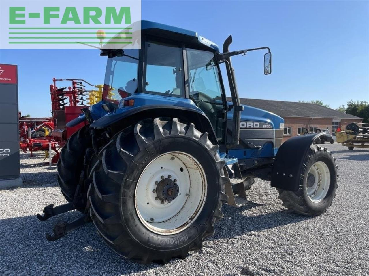 Farm tractor New Holland 8670 supersteer og frontlift: picture 8