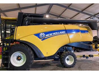 Combine harvester New Holland CX 6080: picture 1
