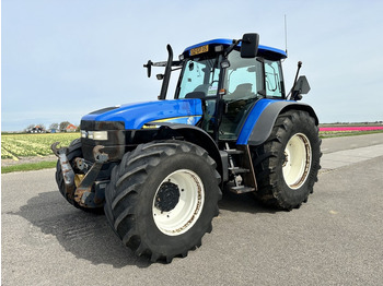 New Holland TM 155 - Farm tractor: picture 1