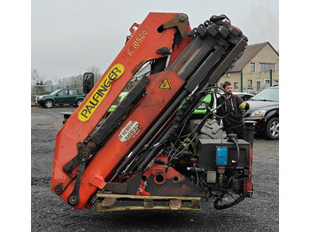 Truck mounted crane PALFINGER