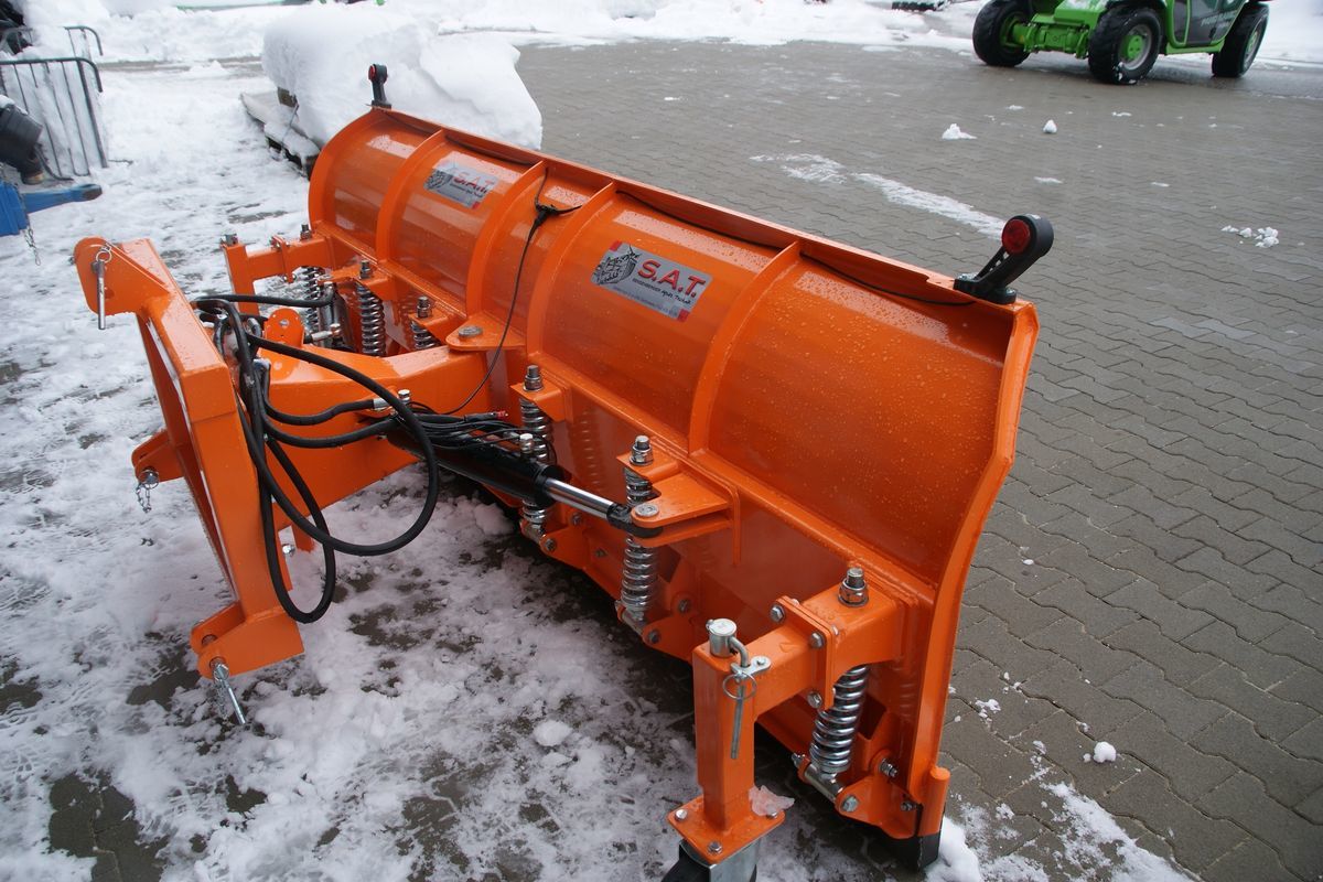New Snow plows SAT Schneeschild mit Ausklinkung - NEUES Modell: picture 11