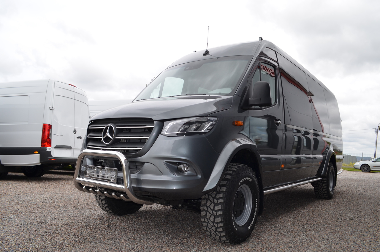 New MERCEDES-BENZ Sprinter 519 4x4 Arctic Edition High and Low drive  Minibus for sale at Truck1 USA, ID: 4490824