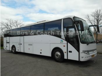 Coach Volvo B12M Berkhof Axial 70: picture 1