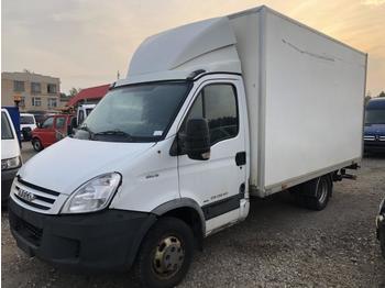 Closed box van Iveco Daily 35c18