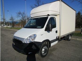 Closed box van IVECO DAILY 35C13: picture 1