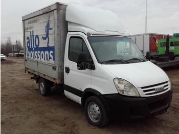 Closed box van IVECO DAILY 35 S 14 P+P+HF: picture 1