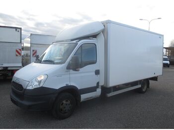 Closed box van Iveco 50C15 Daily 3 500kg Euro 5: picture 1