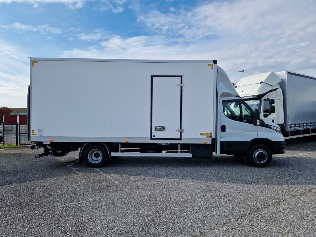 New Closed box van Iveco Daily 70C18H Koffer LBW Navi AHK: picture 6