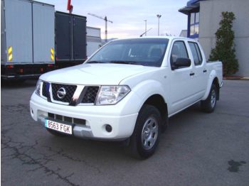 Commercial truck NISSAN NAVARA 2.5 PICK-UP: picture 1