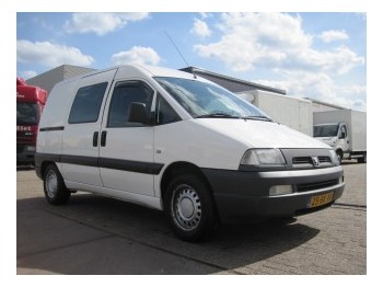 Peugeot Expert 220C 2.0 HDI - Commercial truck