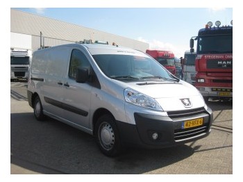 Peugeot Expert 2.0 HDI 120 229 GB L2H2 312/2963 - Commercial truck