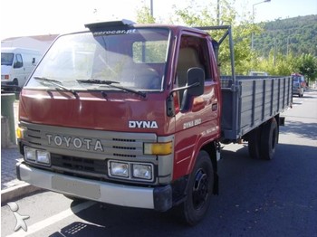 Toyota Dyna BU84 - Tipper van