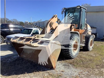 Wheel loader CASE