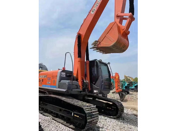 Crawler excavator 90%new 20 ton Korea Original made HITACHI ZX200 used hydraulic crawler excavator in ready stock: picture 3