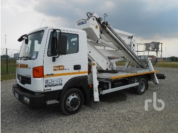 Nissan ATLEON 75.14 4X2 W/Isoli Pnt 27.14 - Articulated boom