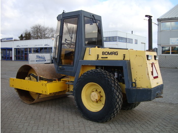 Roller BOMAG BW 172 D-2: picture 1