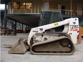 Mini excavator Bobcat T200: picture 1