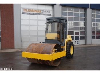 Compactor Bomag BW 172 D-2 Roller: picture 1