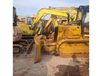 Bulldozer CATERPILLAR D4G