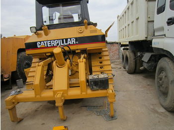 Bulldozer CATERPILLAR D5N: picture 1