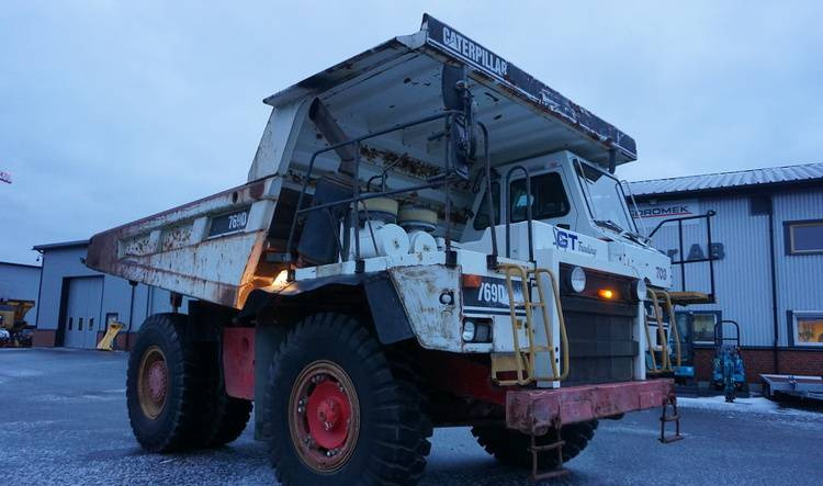 Rigid dumper/ Rock truck CAT 769 D: picture 13