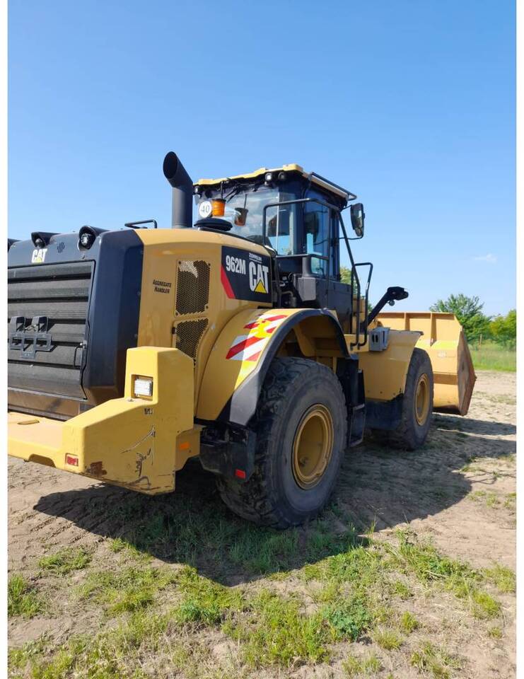 Wheel loader CAT 962 M: picture 3