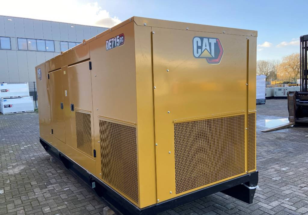 Generator set CAT DE715GC - 715 kVA Stand-by Generator - DPX-18224: picture 2