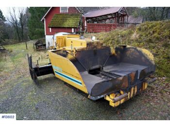 Asphalt paver CATERPILLAR BB621E