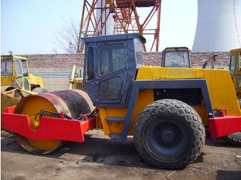 BOMAG BW213D - Compactor