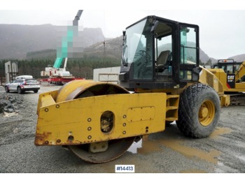 Compactor Caterpillar CS64