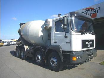 MAN 32.343 8X4 - Concrete mixer truck