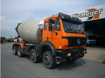 MERCEDES-BENZ 3234 8X4 - Concrete mixer truck